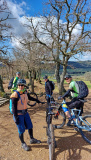 Thomas kochend & bikend in Toscana