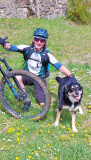 Thomas kochend & bikend in Toscana