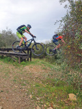 Thomas kochend & bikend in Toscana