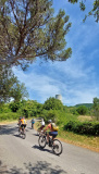 Bikeferien in der Toscana - inklusive Easy E-Bike Programm - Irina rockt  die Trails in der Maremma