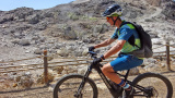 Bikeferien in der Toscana - inklusive Easy E-Bike Programm - Irina rockt  die Trails in der Maremma