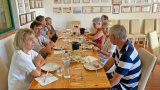 Bikeferien in der Toscana - inklusive Easy E-Bike Programm - Irina rockt  die Trails in der Maremma