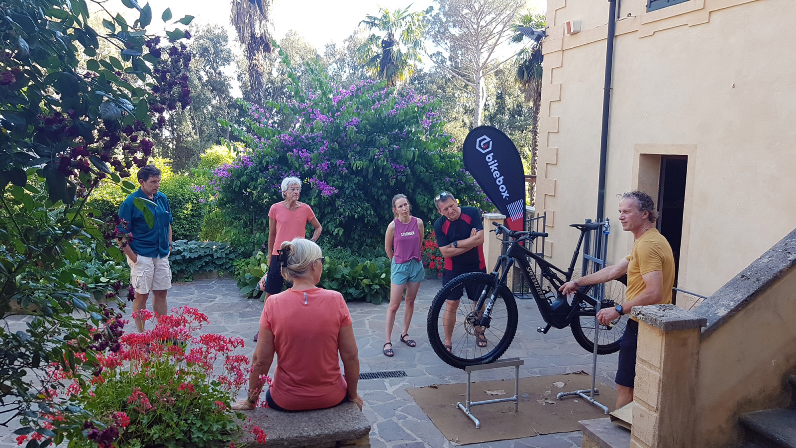 Bikeferien in der Toscana - Workshop - Irina rockt  die Trails in der Maremma